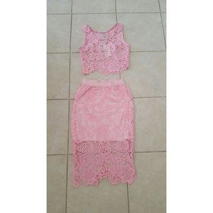 NWT Moxeay Pink Floral Knitted Crop and Skirt Junior Small